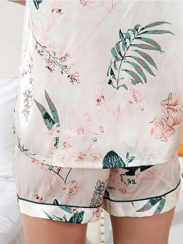 19 Momme Kurzes Geblümtes Pyjama-Set aus Seide für Damen Luxus Nachtwäsche aus Seide A005