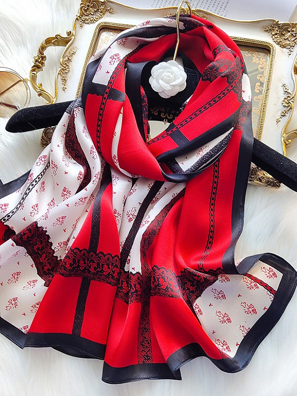 Vintage Gemusterter Schal aus Siede für Damen O002