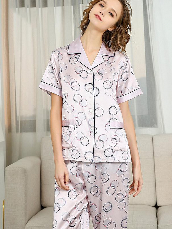 Kurzes Pyjamas-Set aus Seide mit Zebradruck für Damen Nachtwäsche aus Seide A004