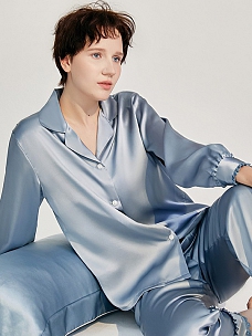 Langes Klassisches Pyjama Set aus Seide für Damen Seide Schlafanzug A015
