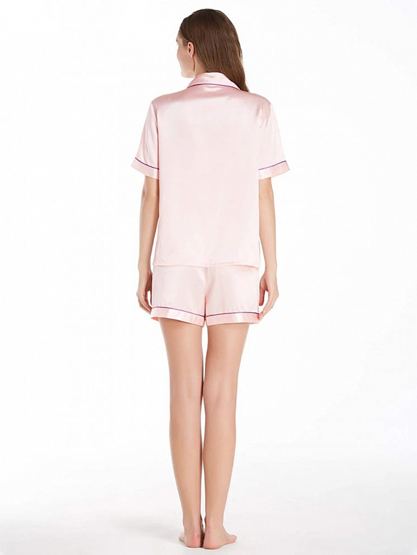 Kurzes Damen Pyjama-Set aus Seide Kurze Nachtwäsche aus Seide A011