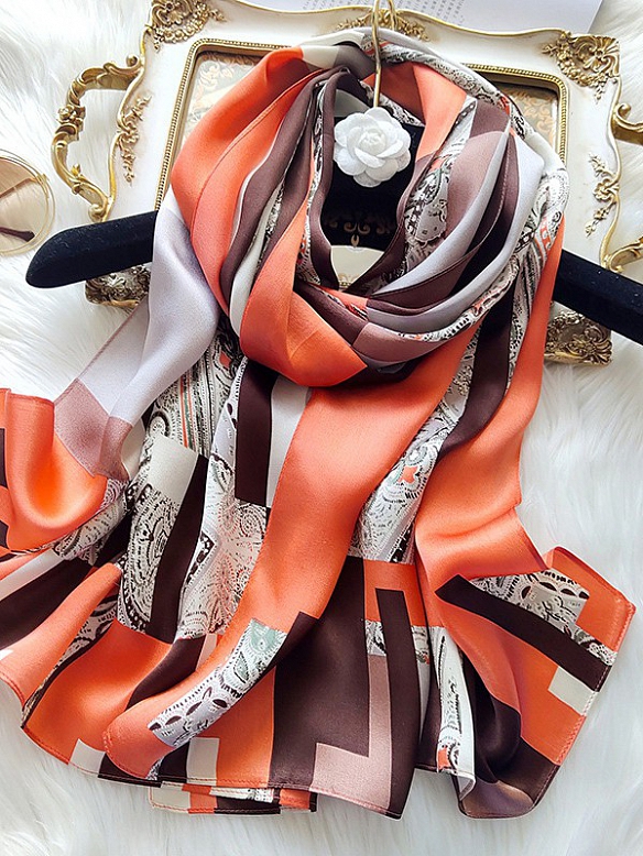 Vintage Gemusterter Schal aus Siede für Damen O002