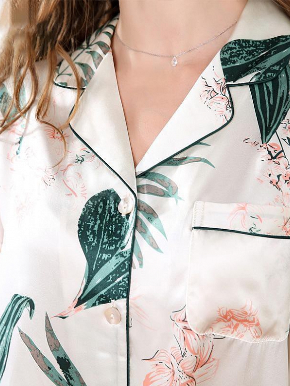 19 Momme Langes Geblümtes Pyjama-Set aus Seide für Damen Luxus Nachtwäsche aus Seide A003