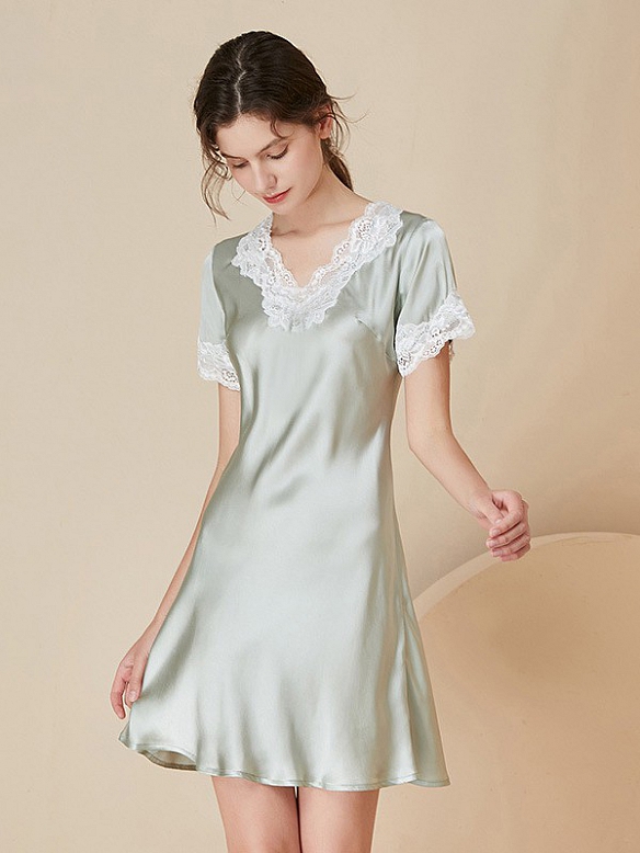 Kurzes Maulbeerseide Nachthemd mit Spitze für Damen Nachthemd aus Seide C003